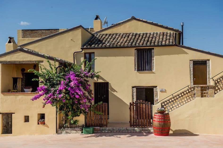 Masseria Del Vino 洛雷托·阿普鲁蒂诺 外观 照片